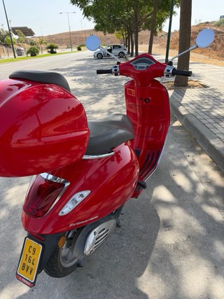 Vespa Primavera 50cc Roja 2 tiempos