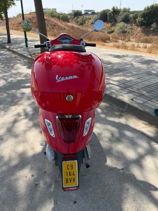 Vespa Primavera 50cc Roja 2 tiempos
