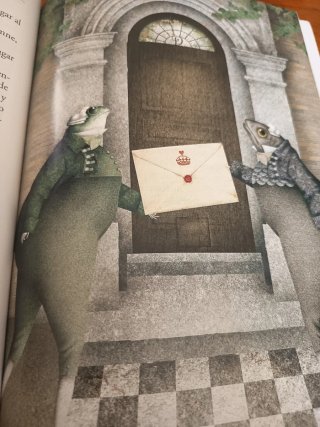 Libro Alicia en el País de las Maravillas.