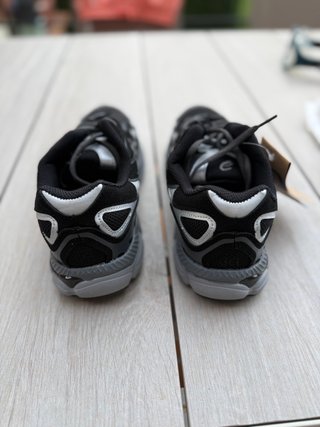ASICS GEL-NYC Negras - Zapatillas Deportivas