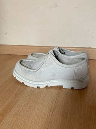 Junction Zapatos de vestir / náuticos piel blancos
