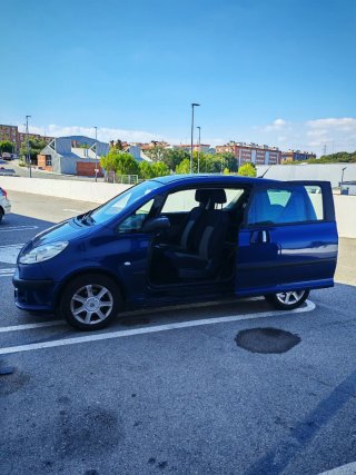 Peugeot 1007 2006