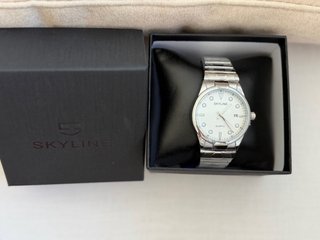 Reloj Skyline Plata y Blanco