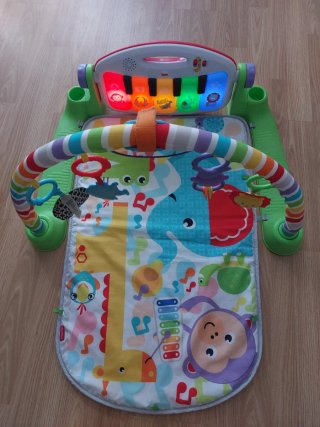 Gimnasio Bebé Fisher-Price Piano Colgantes