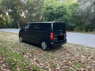 Peugeot Traveller 2019