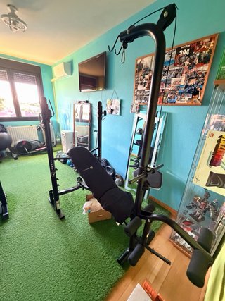 Máquina de gimnasio multifunción Klar Fit