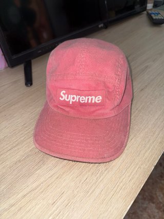 Gorra Supreme Rosa