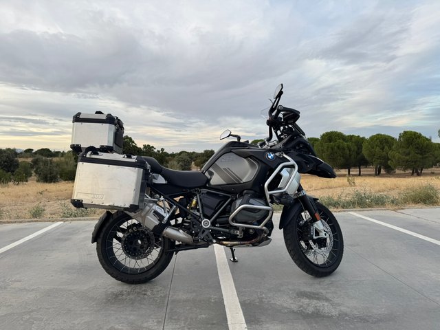 2024 BMW R1250 GS Adventure 27145km