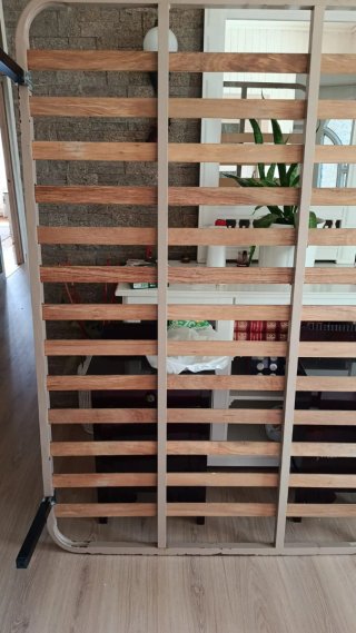 Somier láminas madera doble barra central 135x190