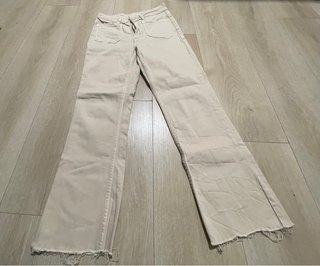 Pantalones vaqueros casi nuevos