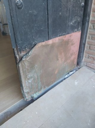 Puerta de Entrada Rústica Madera y Hierro