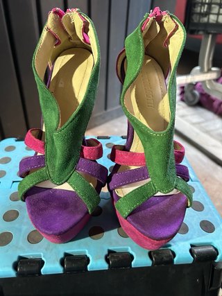 Zapatos de tacón altos multicolor talla 35