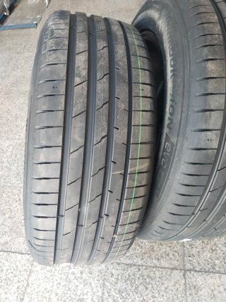 Neumáticos 255/55 R19 nuevos a estrenar