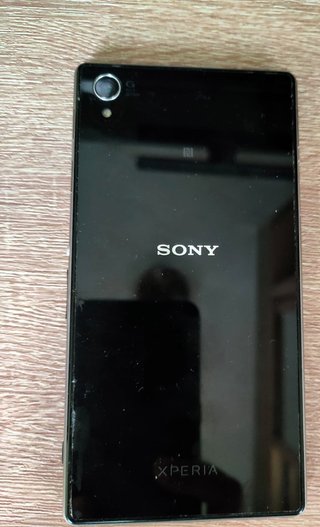 Sony Xperia Z1 C6903 Negro + Caja y Accesorios