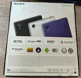 Sony Xperia Z1 C6903 Negro + Caja y Accesorios