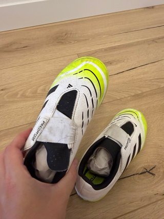 Botas Fútbol Adidas Predator Turf Niños