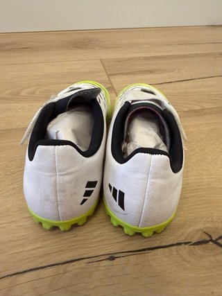 Botas Fútbol Adidas Predator Turf Niños