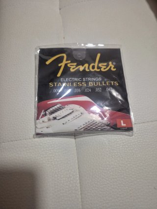 Cuerdas Fender Electric Stainless Bullets Light