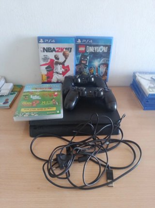 PS4 Slim 500GB + 2 Mandos + 3 Juegos