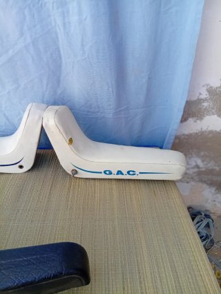 Conjunto de tres Sillínes bicicleta antiguos