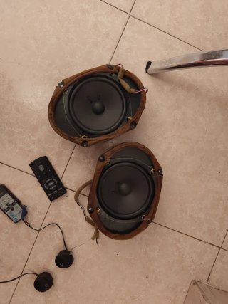 Altavoces Bose, Tweeter y Mando