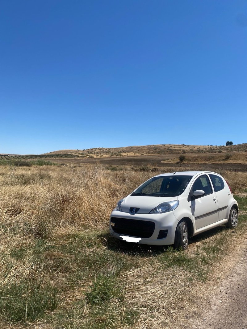 Peugeot 107 2010 - foto 1