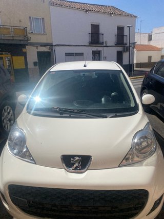 Peugeot 107 2010