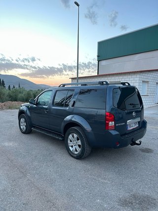 Nissan Pathfinder 2005