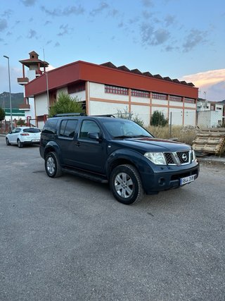 Nissan Pathfinder 2005