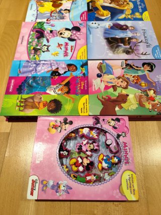Libro Aventuras con figuras disney