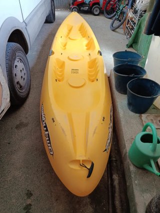 Kayak 2 adultos y un niño
