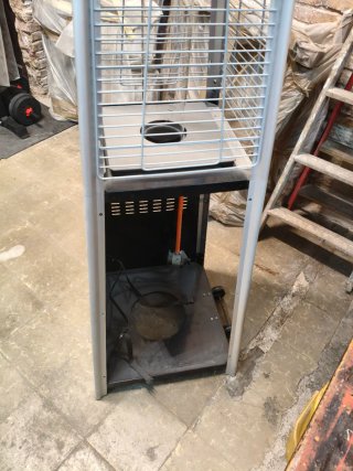 Estufa de Gas para Exterior (Patio Heater)