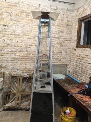 Estufa de Gas para Exterior (Patio Heater)