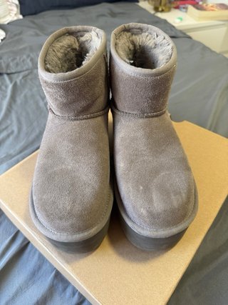 Botas UGG Classic Mini Plataforma Talla 36 Gris