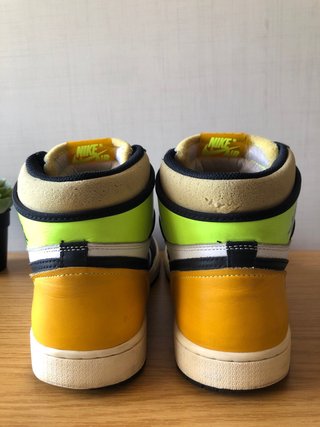 Zapatillas Air Jordan 1 Retro High OG “Volt Gold”