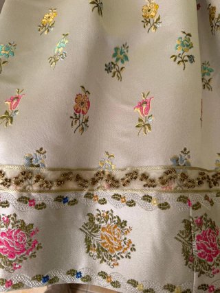 Traje de fallera l'antiga