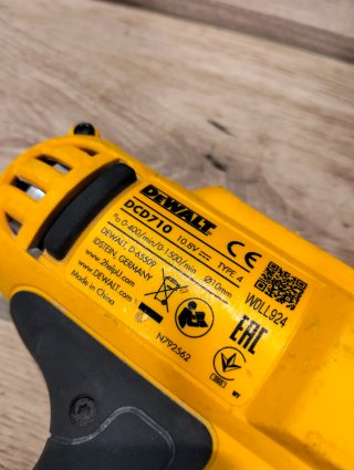 Taladro atornillador DeWalt DCD710 10,8V