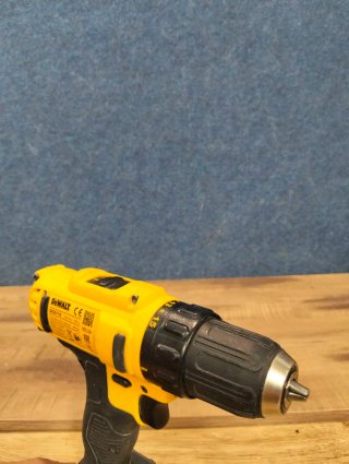 Taladro atornillador DeWalt DCD710 10,8V