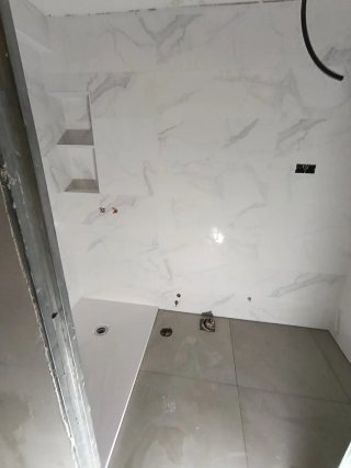 Montaje de azulejos
