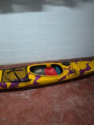Piragua individual amarilla y morada
