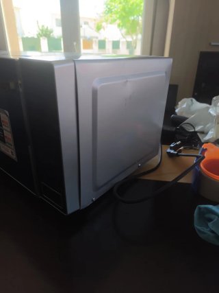 Microondas Whirlpool Negro