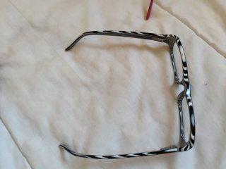Monturas Gafas Versace Doradas y Rojas