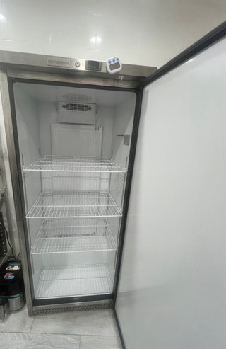 Armario Refrigerador Profesional 600L