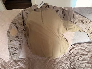 Camiseta UBA manga larga árida