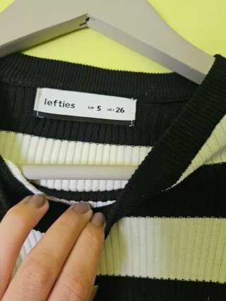 Jersey de rayas blanco y negro