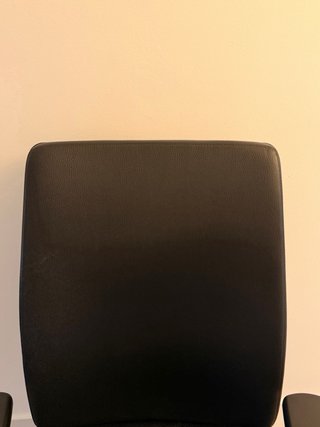 Silla de oficina ergonómica negra