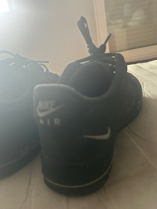 Nike Air Force 1 Negras Talla 40