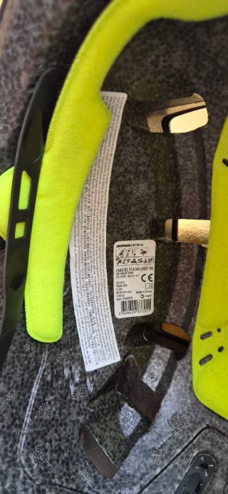 Casco Oxelo Decathlon - Talla M (55-59 cm)