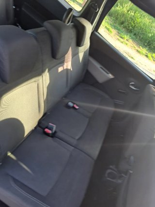 Dacia Lodgy 2015