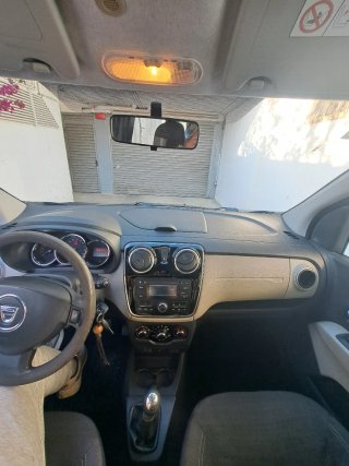 Dacia Lodgy 2015